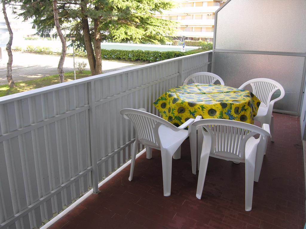 Residence Valbella Bibione Exterior foto